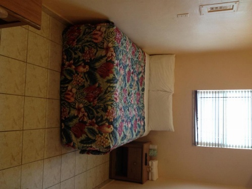 Collins Avenue Hostel image 14